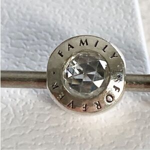 Authentic Pandora Sterling Silver Family Forever Large Clear Zirconia Stones
